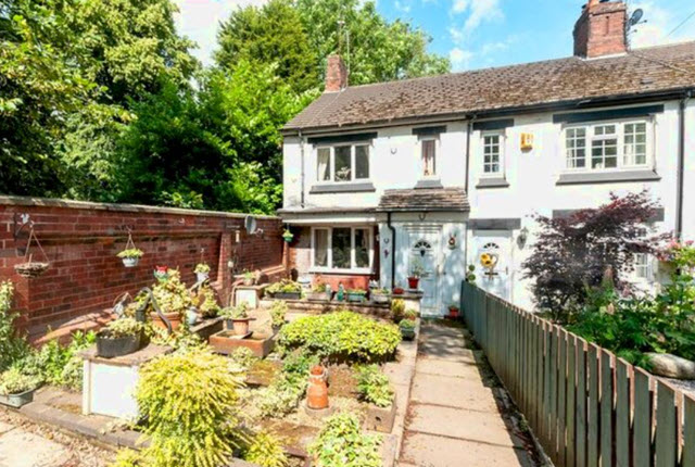 Bryn Hall Cottages